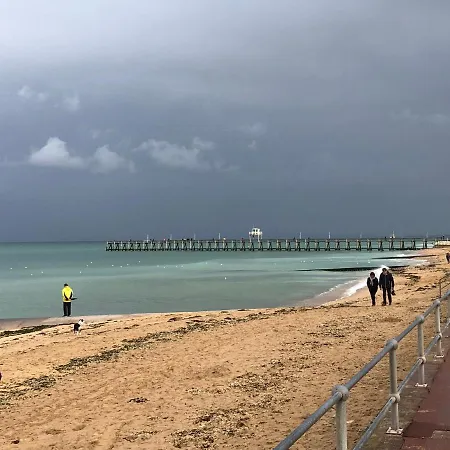 홈스테이 Coquelicot